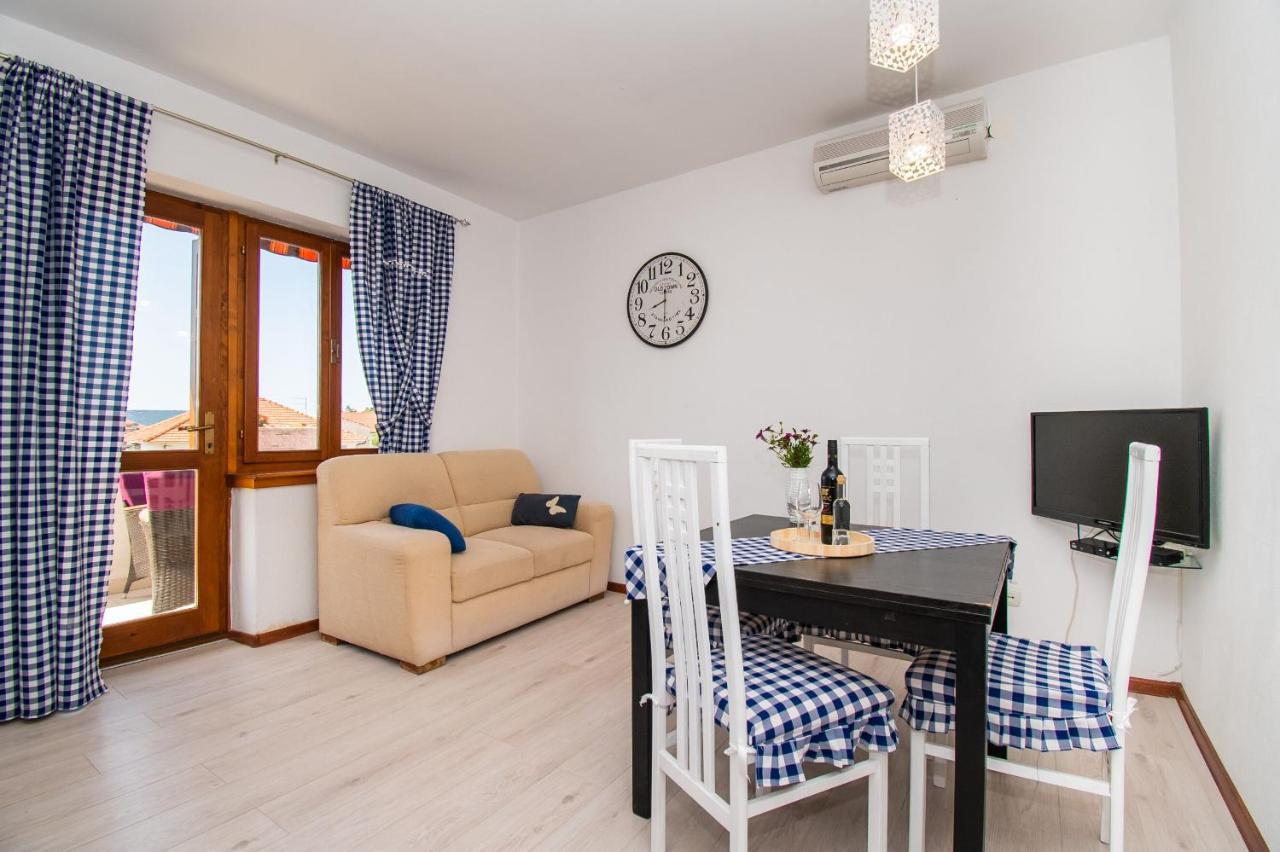 Apartments Happy Place Vodice Kültér fotó